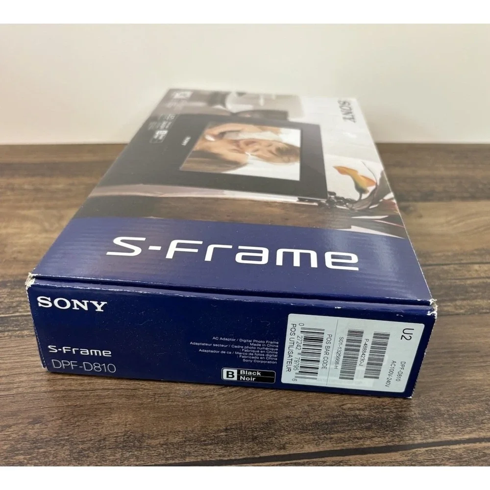 Sony 7-Inch LCD Digital WVGA 16:10 Photo Frame Black Open Box w Remote DPF-D72N
